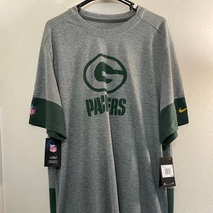 Nike NFL Green Bay Packers On-Field Warm Up Shirts Sizes Medium and 2XL